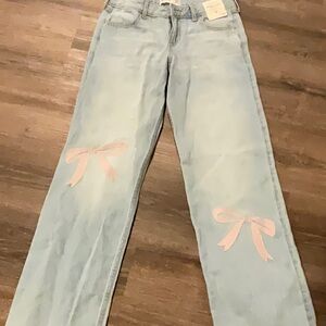 NWT Abercrombie kids Light Blue Jeans with Pink Accents.  Sz 11/12 Long